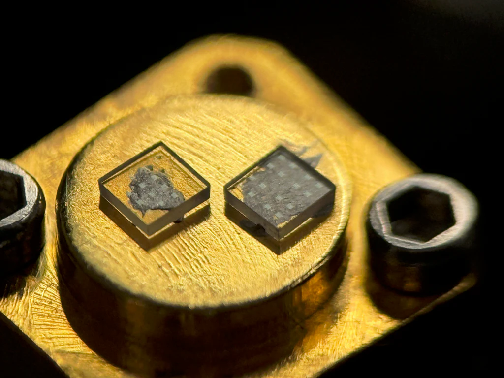 GaP on diamond chips